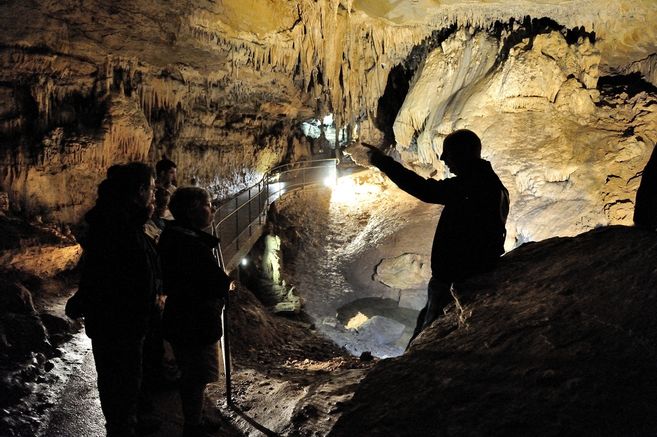 Les Grottes d'Arcy-sur-Cure