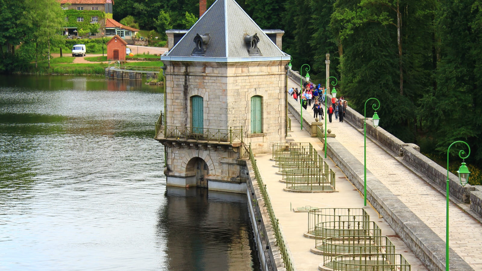 Lac des Settons - Resort Bousset